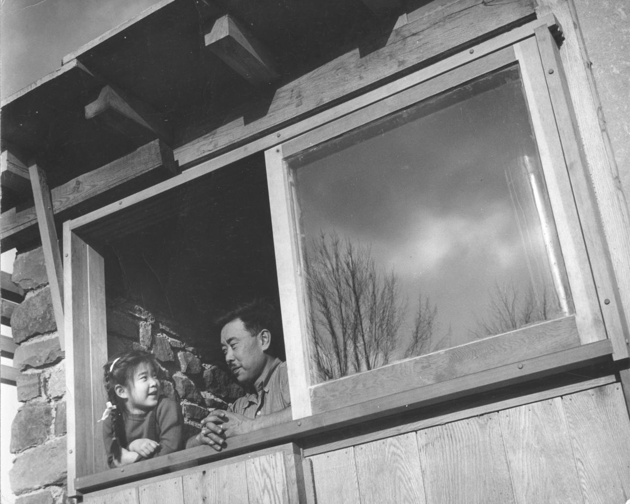 Mira with George during her childhood. (Courtesy Nakashima Foundation for Peace © Ezra Stoller / Esto)