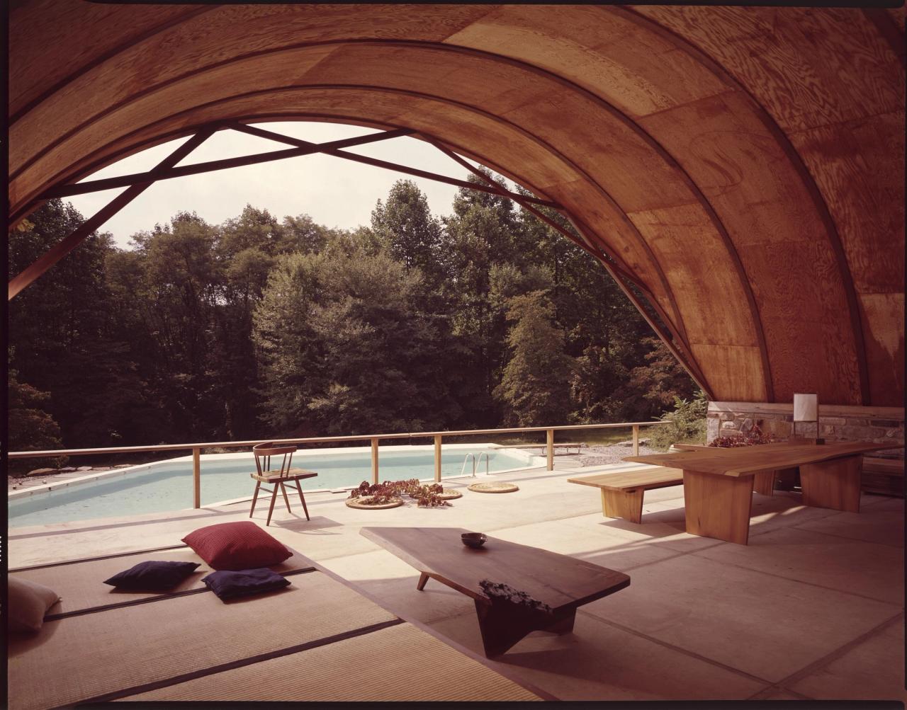 The Pool House at the George Nakashima Woodworkers complex in New Hope, Pennsylvania. (Courtesy Nakashima Foundation for Peace © Ezra Stoller / Esto)