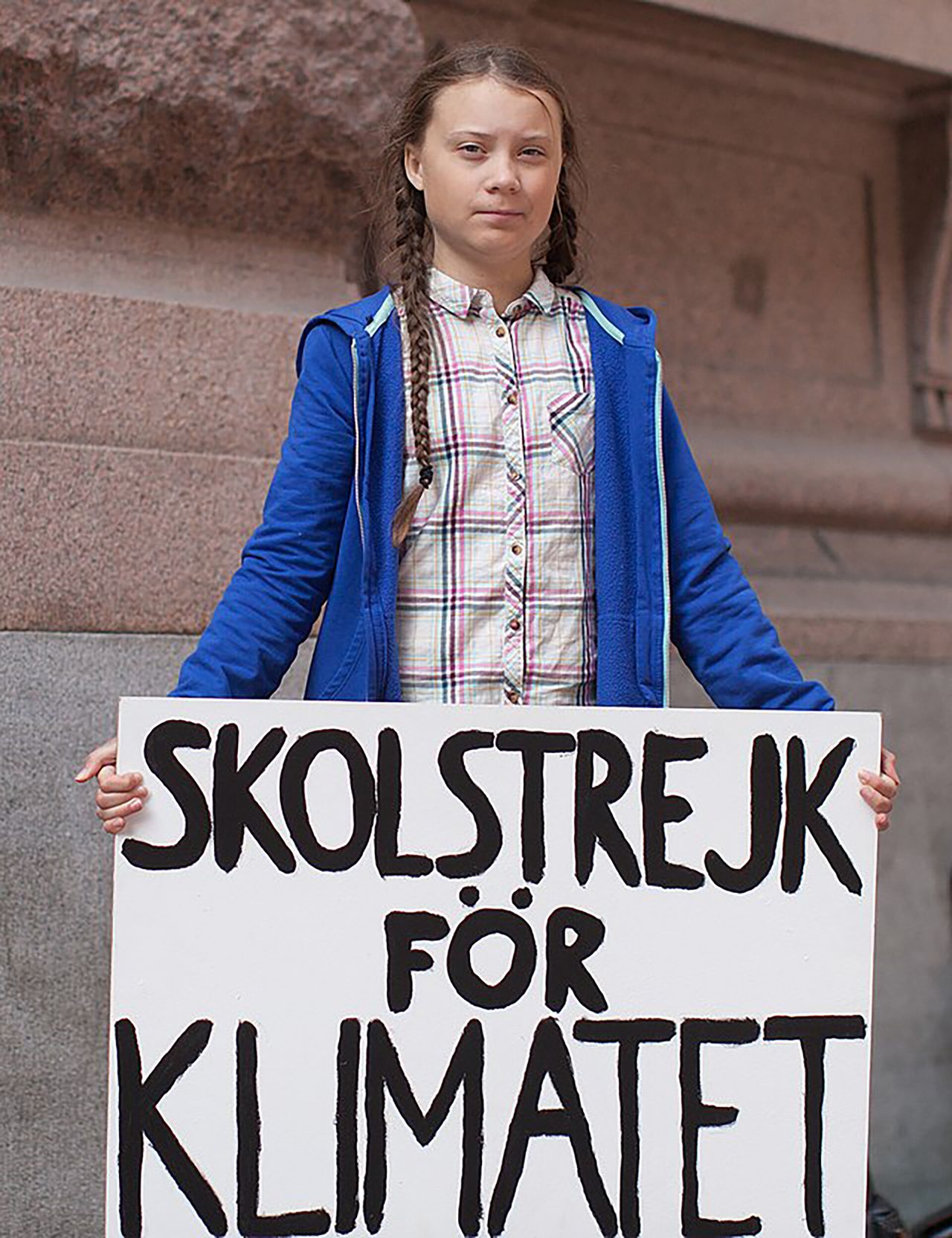 Thunberg outside the Swedish parliament building in August 2018. (Photo: Anders Hellberg)