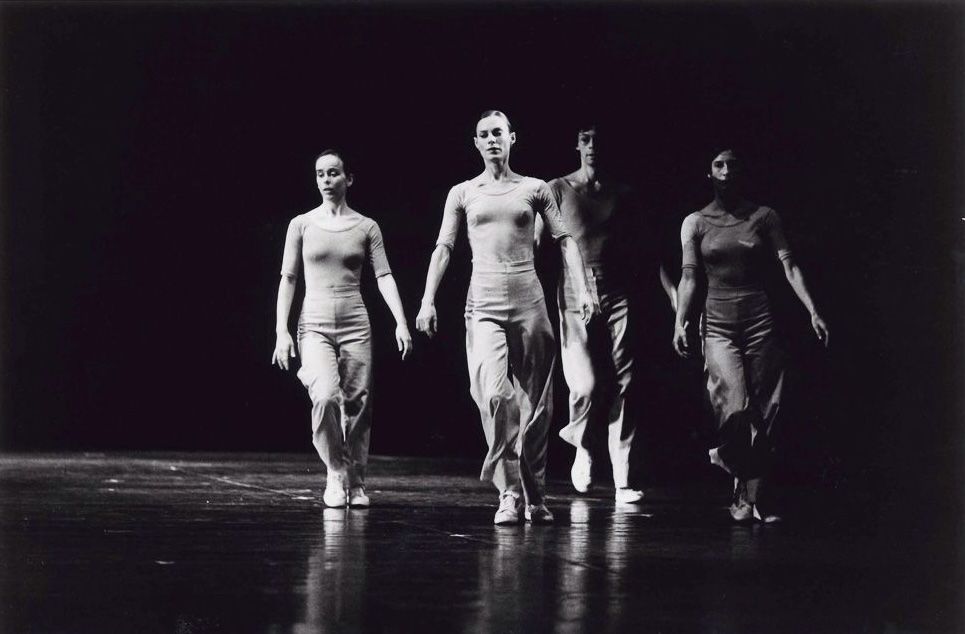 Childs (second dancer on the left) performing in “Radial Courses” (1977) as part of the Festival International de la Danse at the Théâtre Champs-Elysées in Paris. (Copyright: Babette Mangolte/Courtesy the artist, Gallery 1602, and The Pew Center for Arts & Heritage)