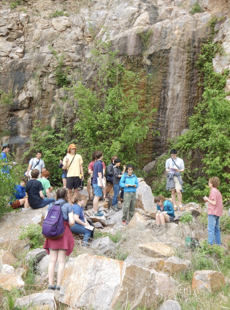 Bjornerud with her students on a geology field trip to the Baraboo Range in Wisconsin. (Courtesy Marcia Bjornerud)