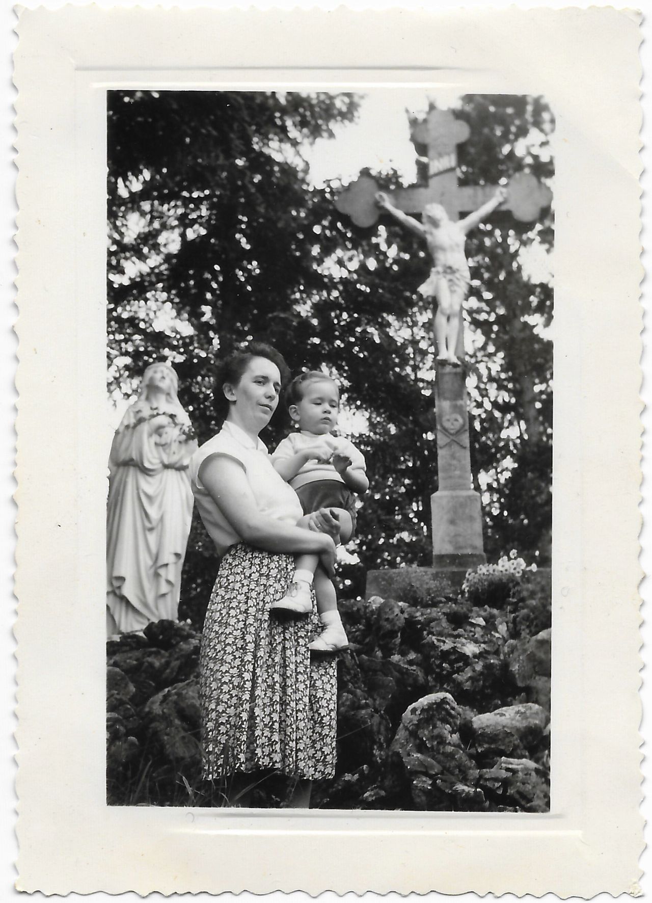 Sante as a small child with her mother. (Courtesy Lucy Sante)