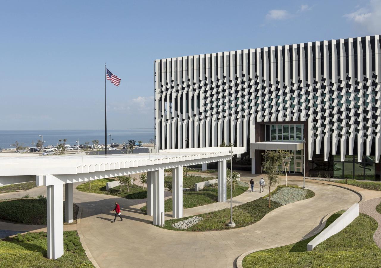 The exterior of the U.S. Embassy in Mozambique (2021), designed by Allied Works. (Photo: Jeremy Bitterman. Courtesy Allied Works)