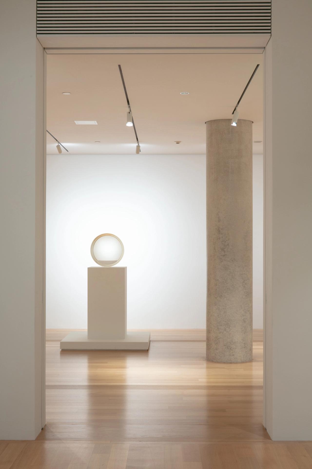 Fred Eversley’s “Untitled (parabolic lens)” (1970). (Photo: Suzy Gorman/Copyright Fred Eversley)