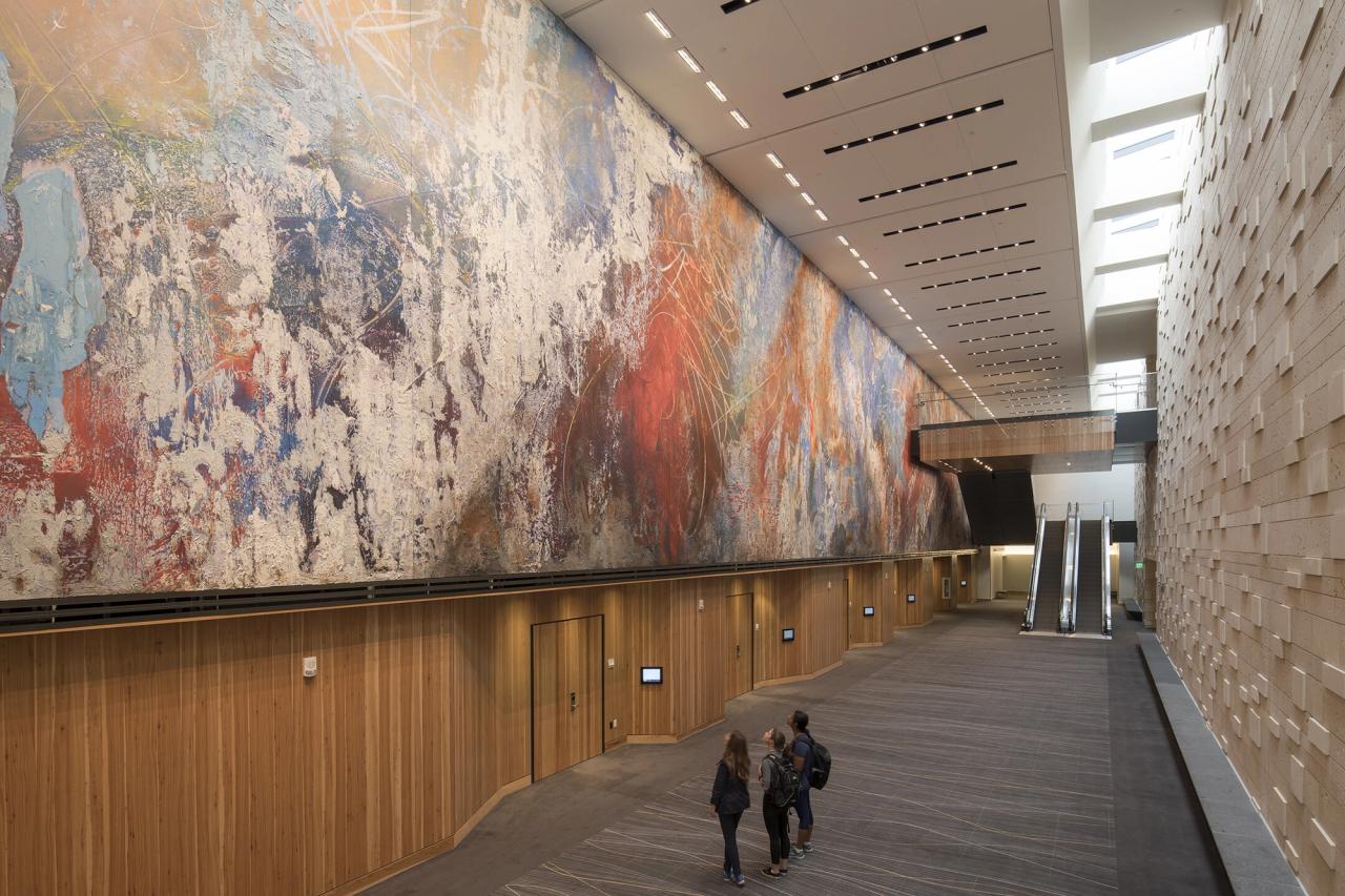 View of Parlá’s mural “Amistad America” (2018) at the University of Texas at Austin. (Photo: Paul Bardagjy. Courtesy the artist)
