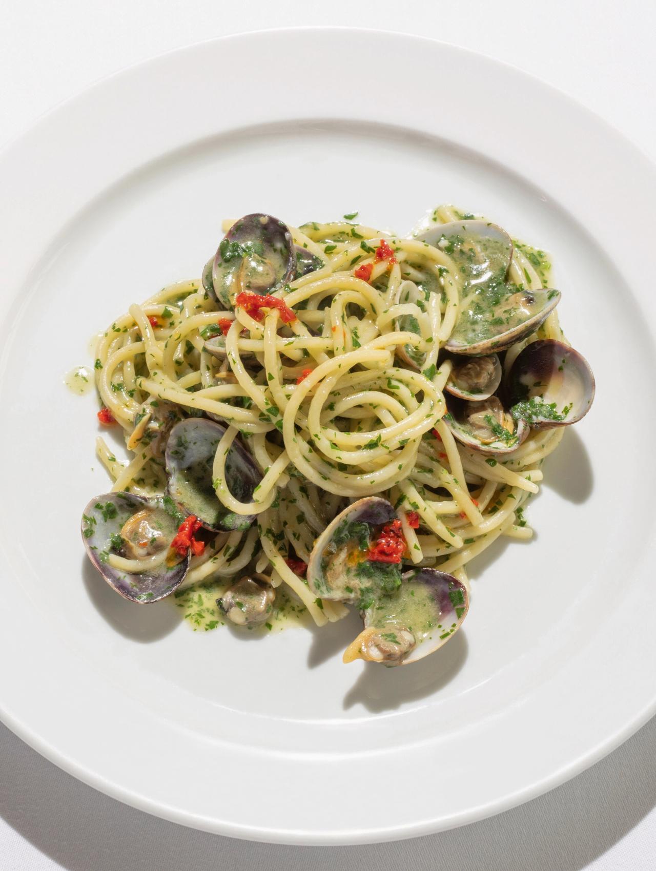 The River Cafe’s spaghetti alle vongole. (Courtesy Phaidon)