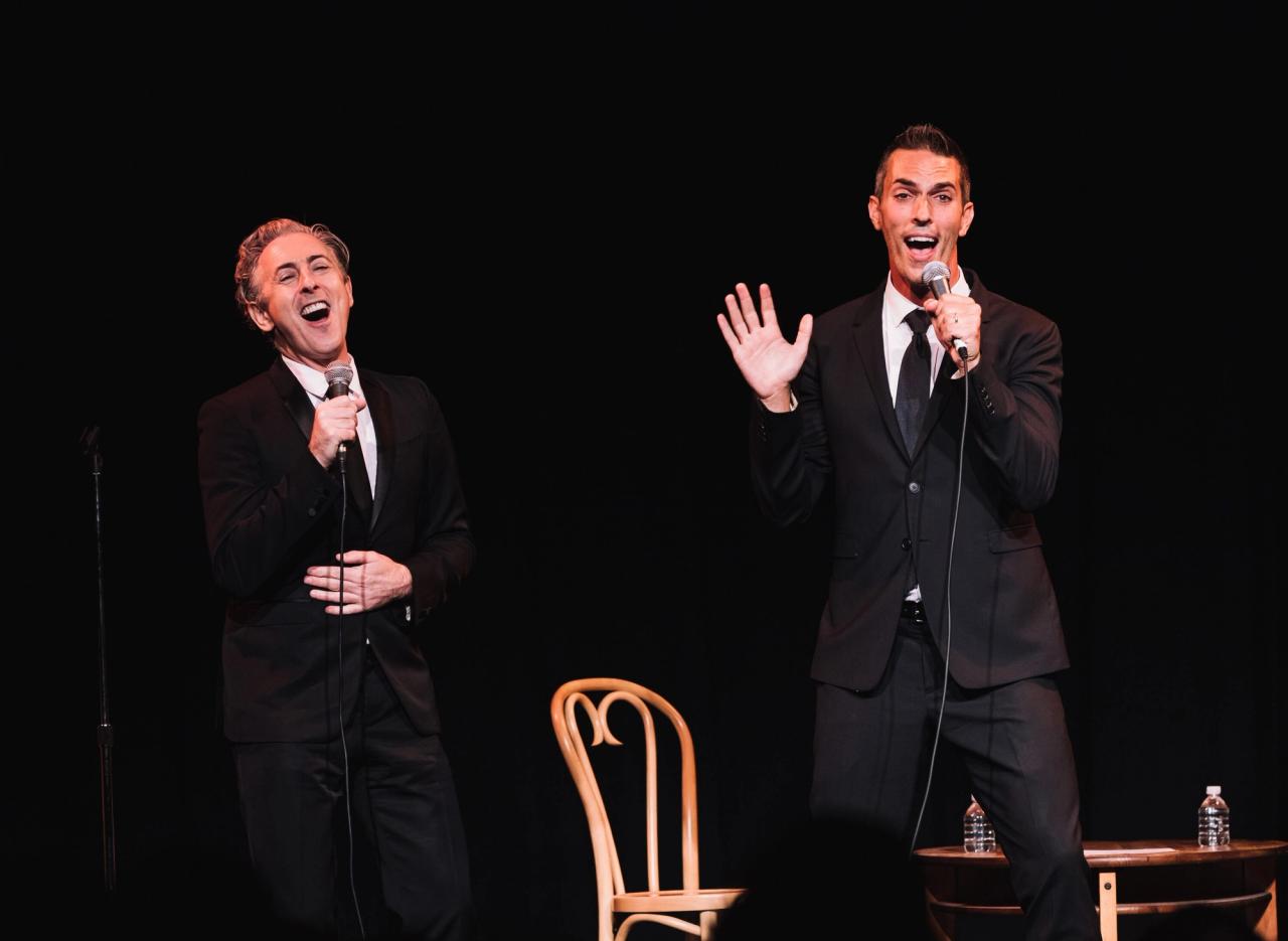 Cumming (left) and Shapiro performing in Och and Oy. (Photo: Emilio Madrid)