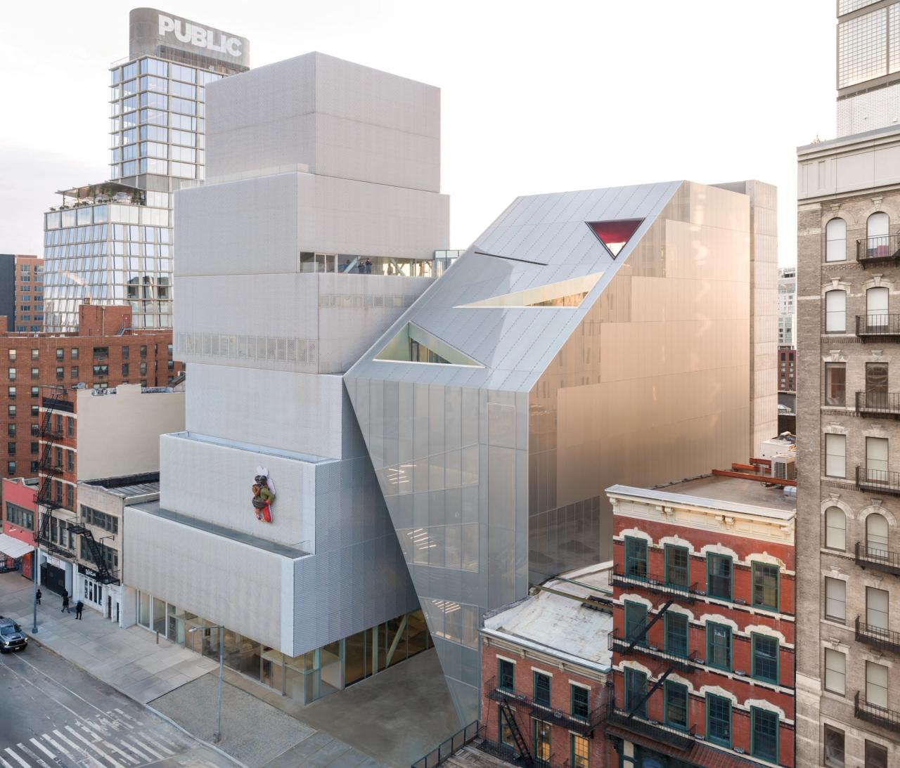 An exterior view of the New Museum and its extension by OMA. (Photo: Jason O'Rear/Courtesy the New Museum)
