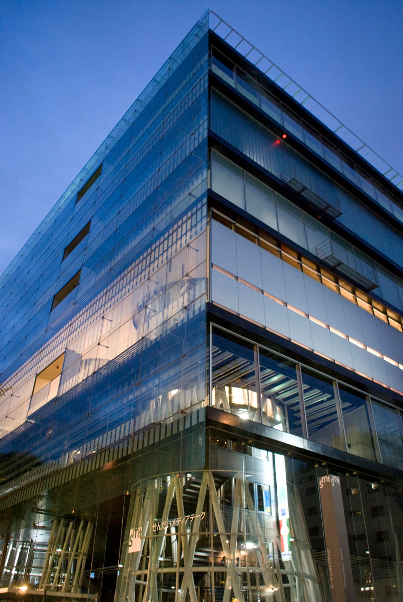 Shigematsu worked on the Sendai Mediatheque, shown here, while working at Toyo Ito’s office in 1995. (Courtesy OMA New York)