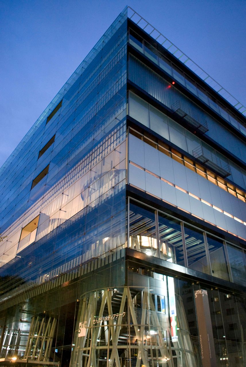 Shigematsu worked on the Sendai Mediatheque, shown here, while working at Toyo Ito’s office in 1995. (Courtesy OMA New York)