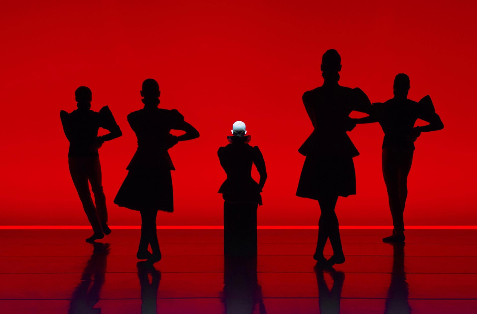 A 2022 performance of Relative Calm directed by Wilson. (Photo: Lucie Jansch)