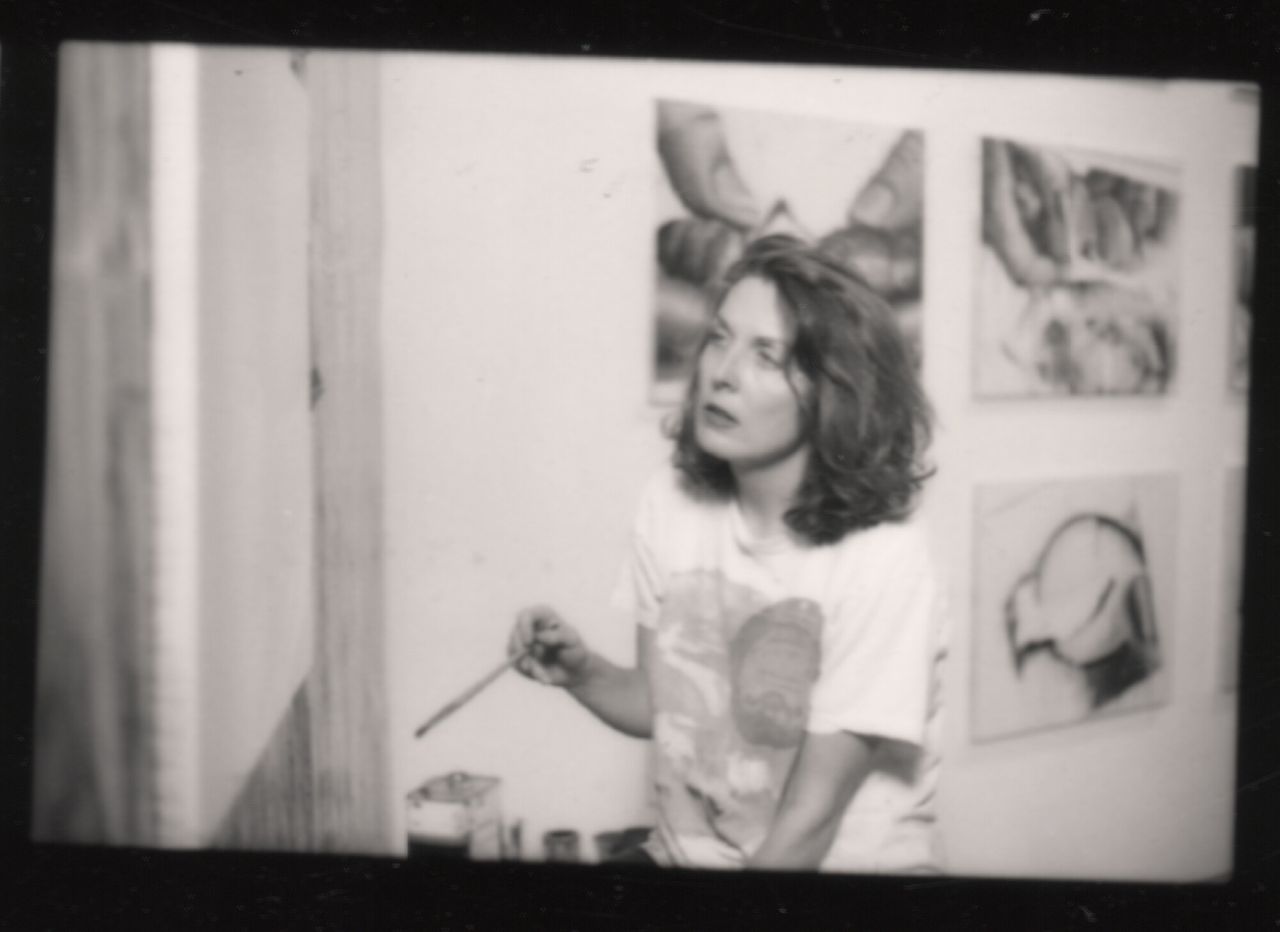 Minter painting a piece for her “100 Food Porn” series. (Courtesy Marilyn Minter)