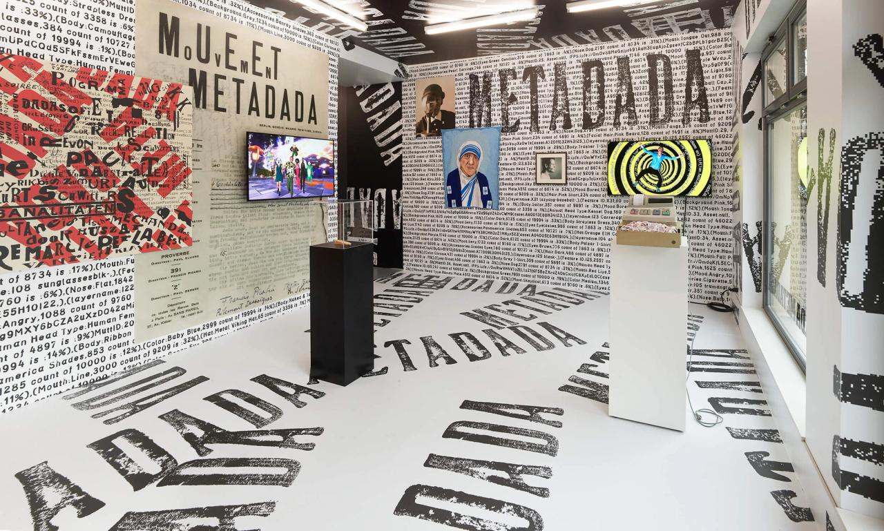 Schachter’s recent exhibition “Metadada” at the Nagel Draxler Crypto Kiosk in Berlin. (Photo: Simon Vogel. Courtesy the artist and Galerie Nagel Draxler Berlin/Cologne/Munich)