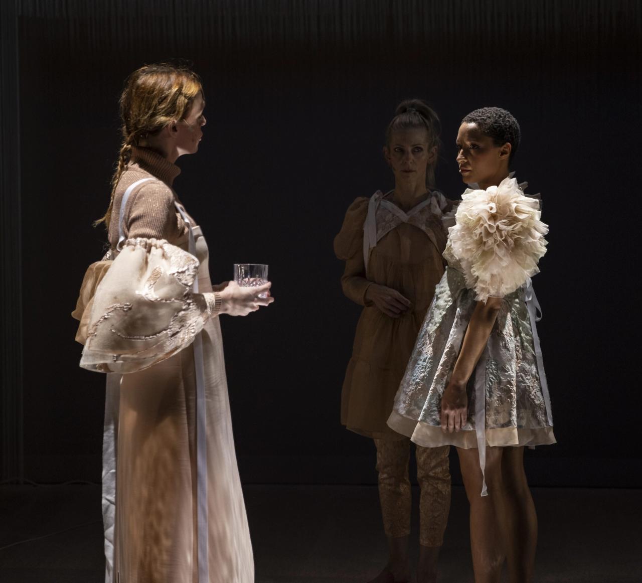 A view of Parson’s performance The Mood Room (2021) at the Brooklyn Academy of Music. (Photo: Maria Baranova. Courtesy Big Dance Theater)