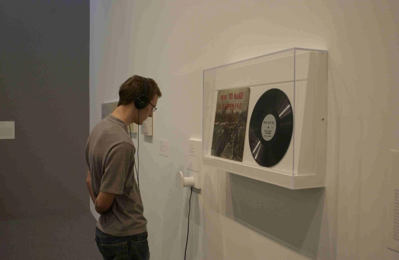 A visitor at the “Work Ethic” (2003) exhibition at the Baltimore Museum of Art. (Photo: Howard Korn. Courtesy the Baltimore Museum of Art)