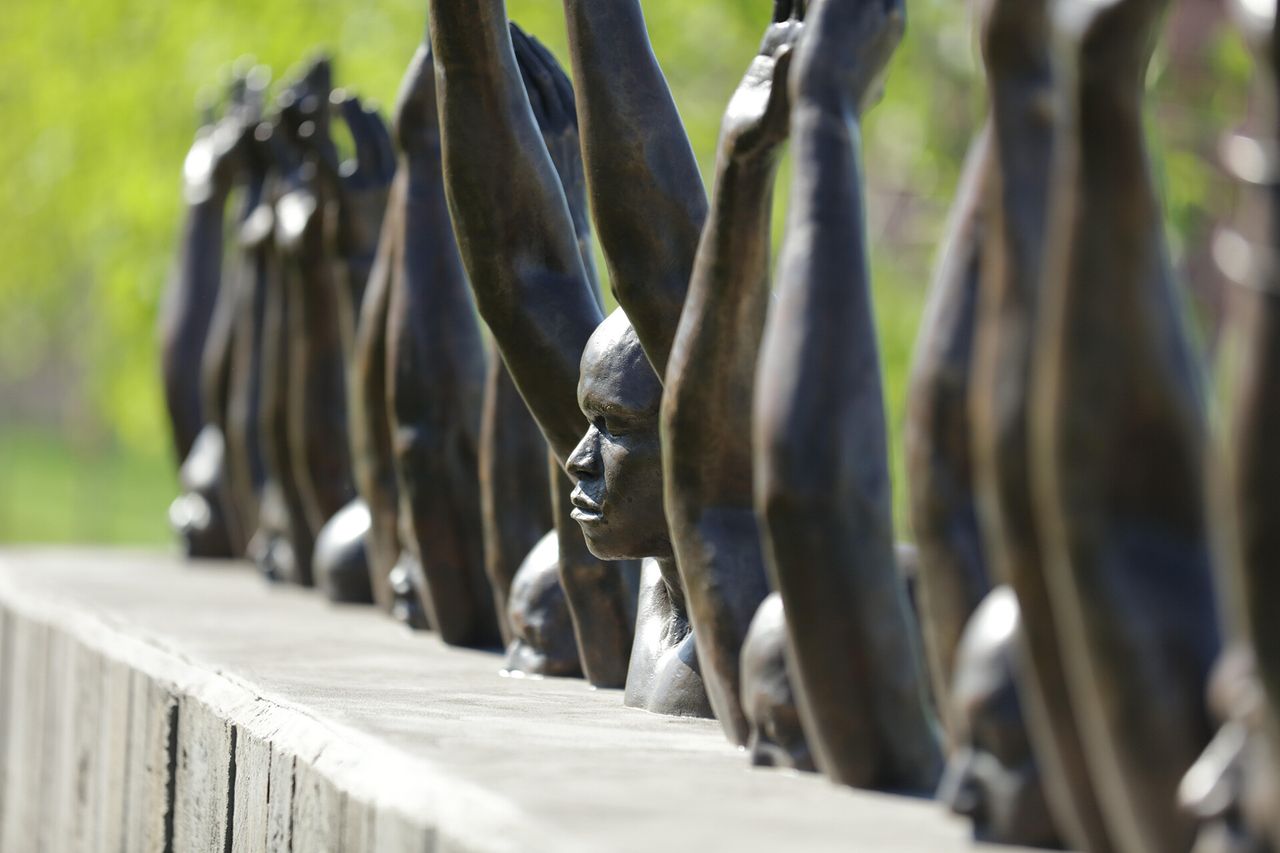 Thomas’s sculpture “Raise Up” (2014). (Courtesy the artist)