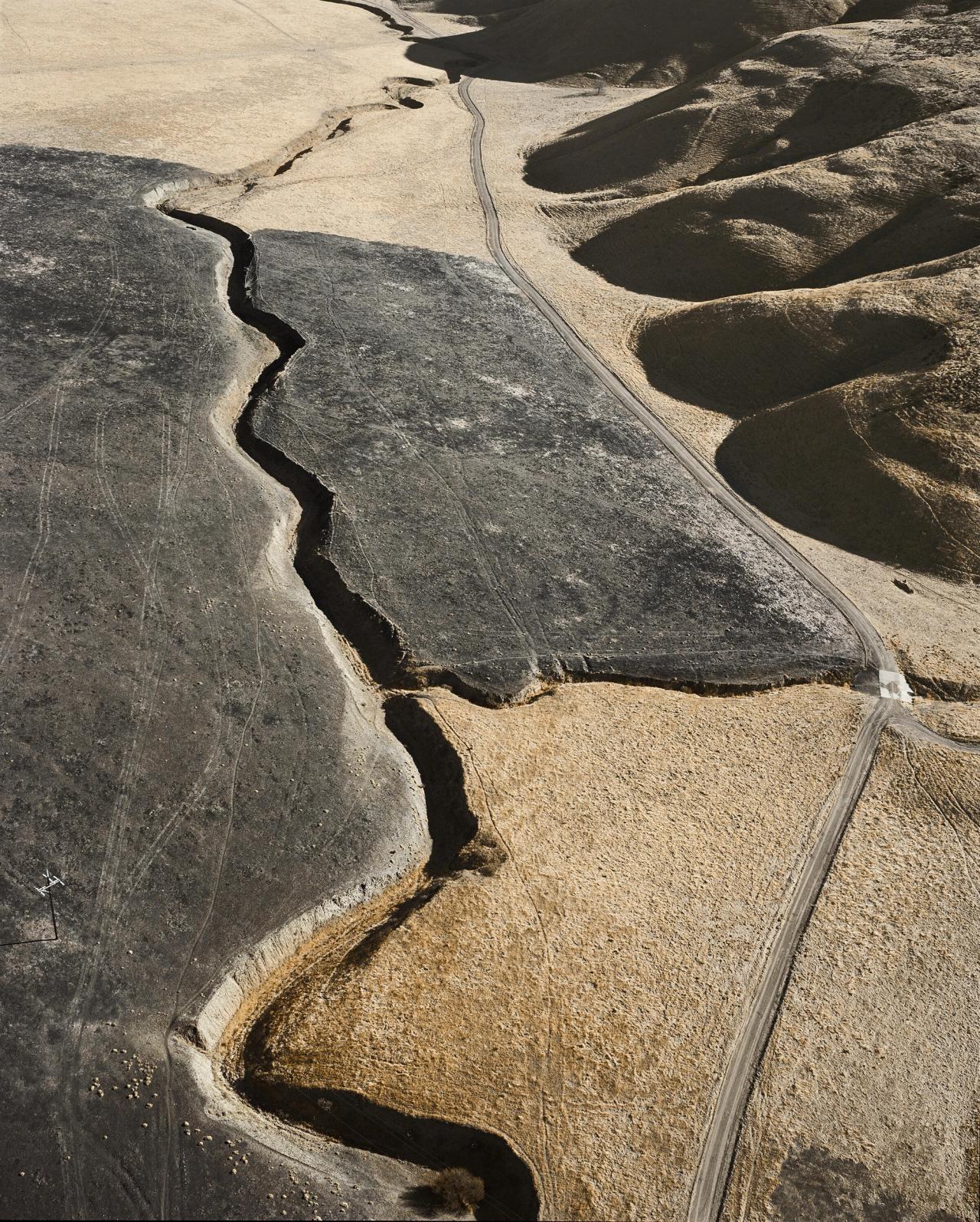 Photo from Bailey’s “A Kingdom From Dust” feature in the January 2018 issue of The California Sunday Magazine . (Courtesy Trent Davis Bailey)