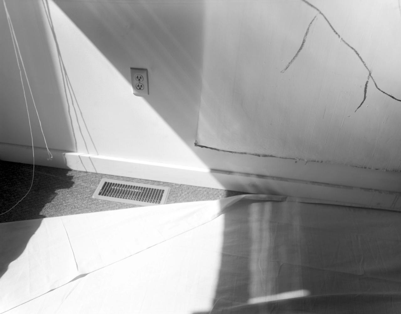 “Remembered Light, Untitled (Angled Light)” (1999-2000) in Sally Mann’s series “Remembered Light” (1999-2012) of Cy Twombly’s studio in Lexington, Virginia. (© Sally Mann. Courtesy Gagosian)