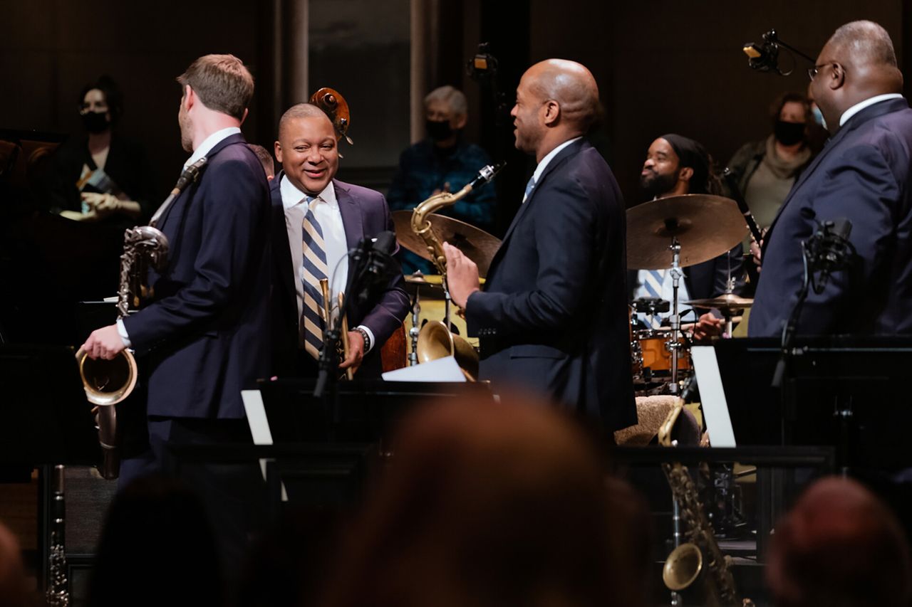 Marsalis and members of the Jazz at Lincoln Center Orchestra at the Fall 2021 opening concert, Wynton at 60. (Photo: Lawrence Sumulong, Courtesy Jazz at Lincoln Center)