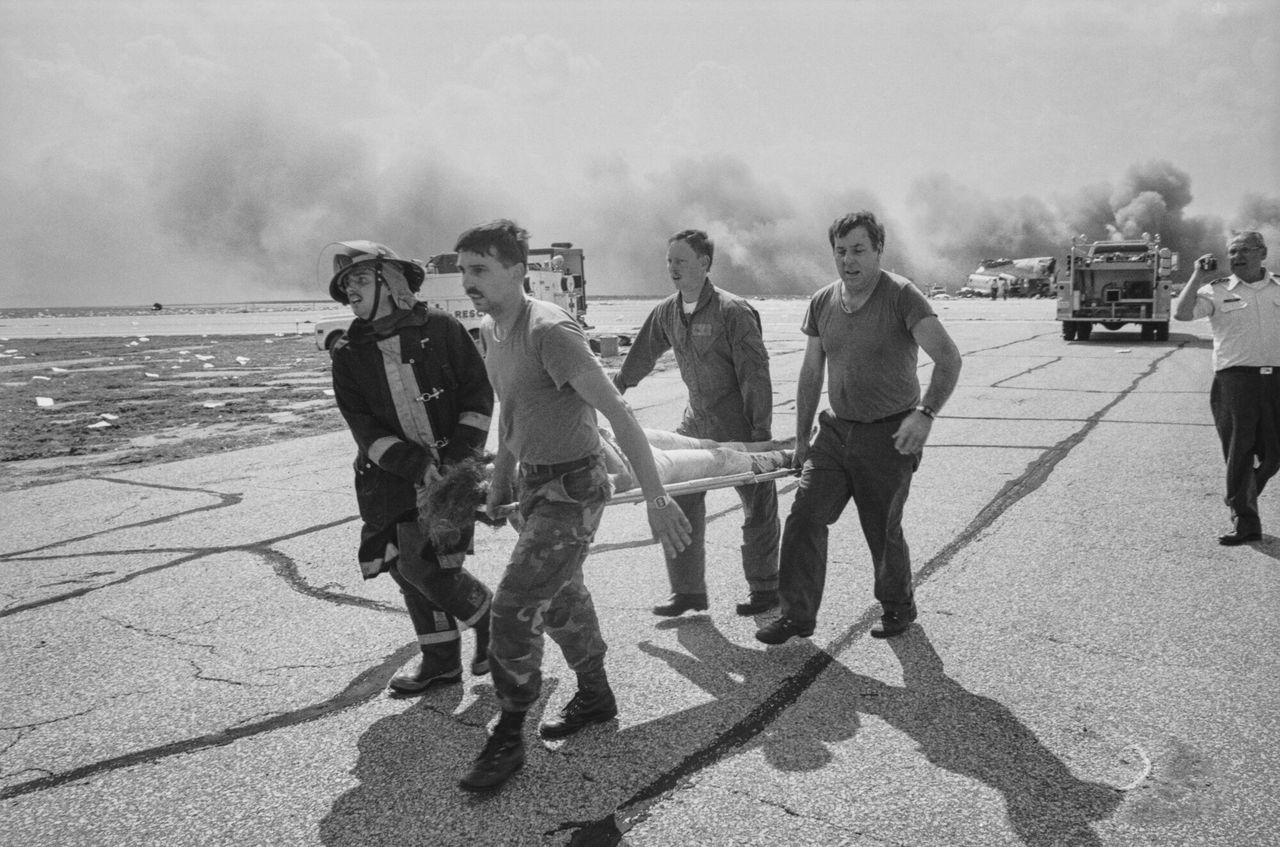 Photo of the aftermath of the crash-landing of United Airlines Flight 232, pulled from the Sioux City Journal archive. (Photo: Gary Anderson. Courtesy Sioux City Journal)
