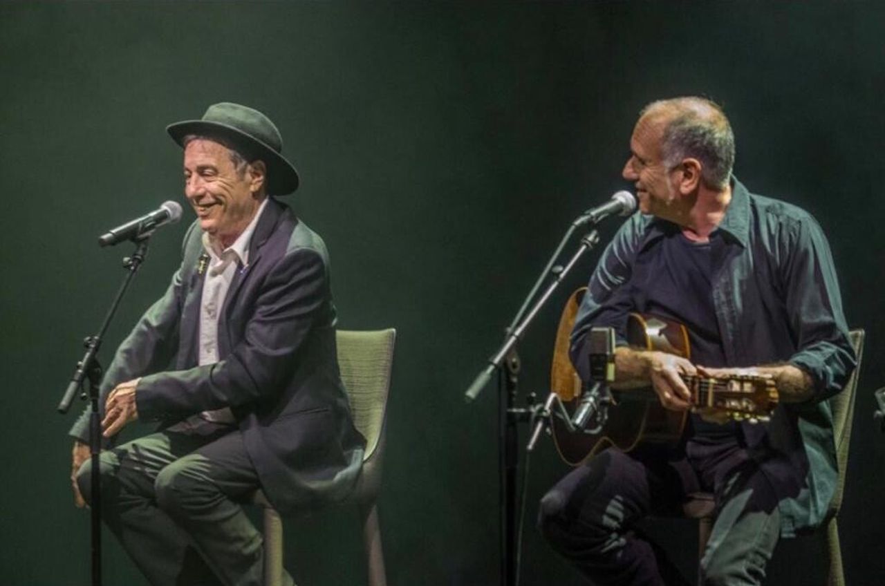 Broza (right) and Yehonatan Geffen (left) performing together. (Courtesy David Broza)