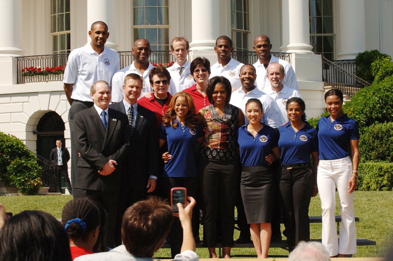 Barber (center of top row) with the other members of the President’s Council on Physical Fitness, Sports and Nutrition in 2014 during the Obama administration. (Courtesy Blue Hill)
