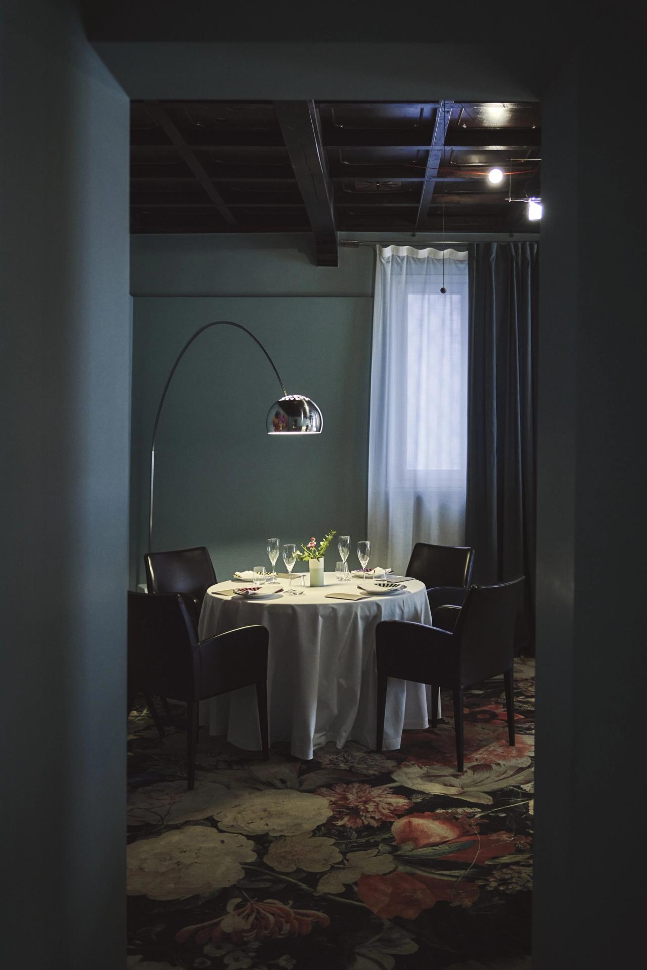 Interior view of Osteria Francescana. (Photo: Paolo Terzi)