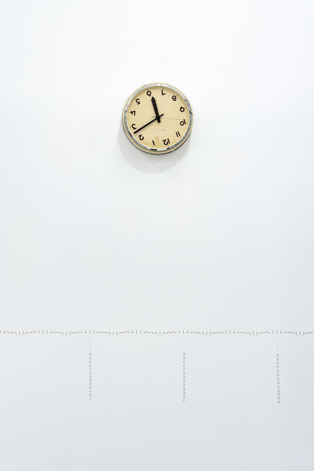 Installation view of “Alicja Kwade: Pretopia” at Tai Kwun Contemporary, Hong Kong. (Photo: Jimmy Ho. Courtesy Alicja Kwade)