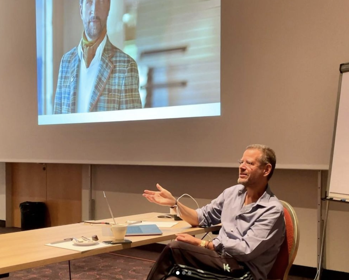 Schachter lecturing at the University of Zurich. (Courtesy Kenny Schachter)
