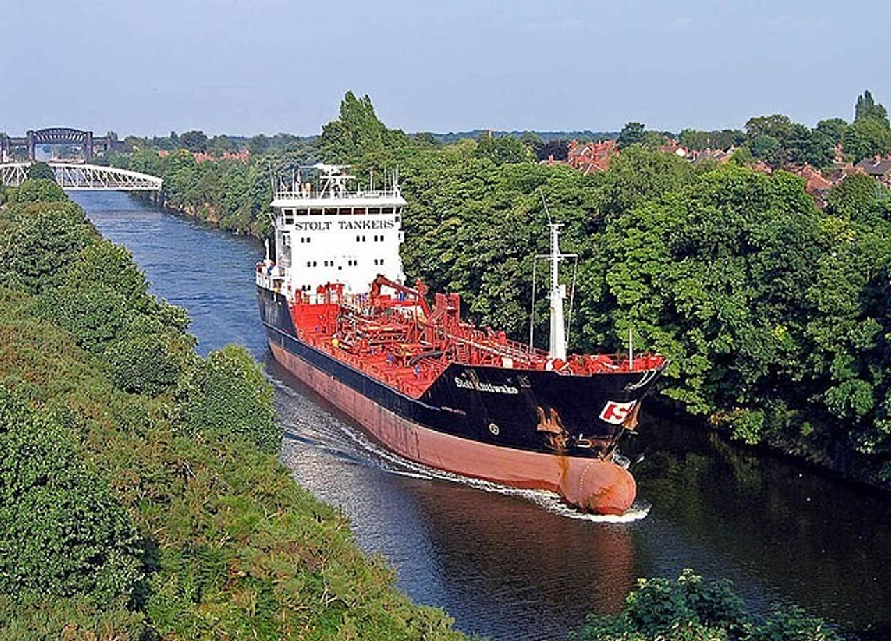 The Manchester Ship Canal. (Photo: John Eyres)