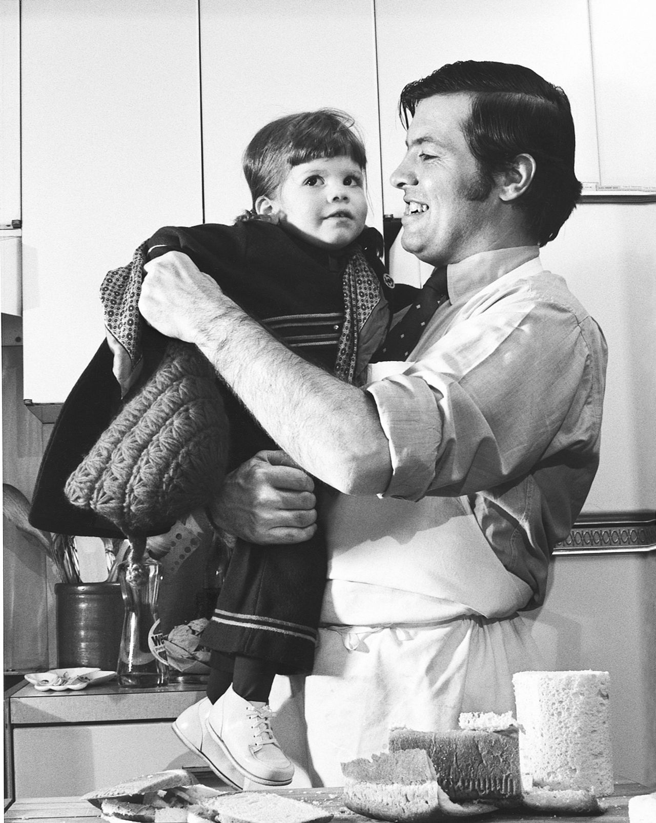 Pépin with his daughter, Claudine, in the House Beautiful food editor Helen McCully’s kitchen circa the early 1970s. (Courtesy Jacques Pépin)