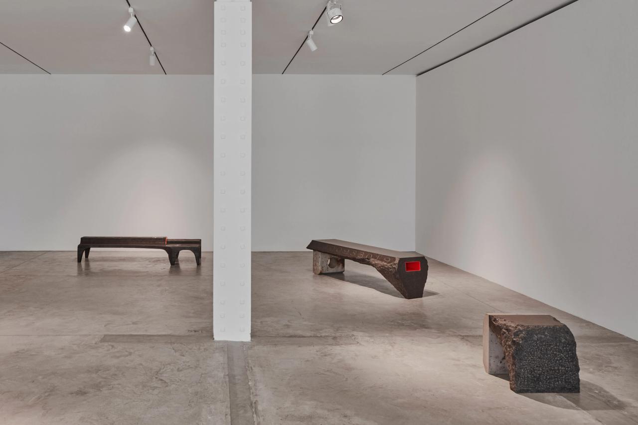 View of Ross’s solo exhibition “Coarse” (2023) at Friedman Benda gallery in New York. (Photo: Timothy Doyon. Courtesy Friedman Benda)