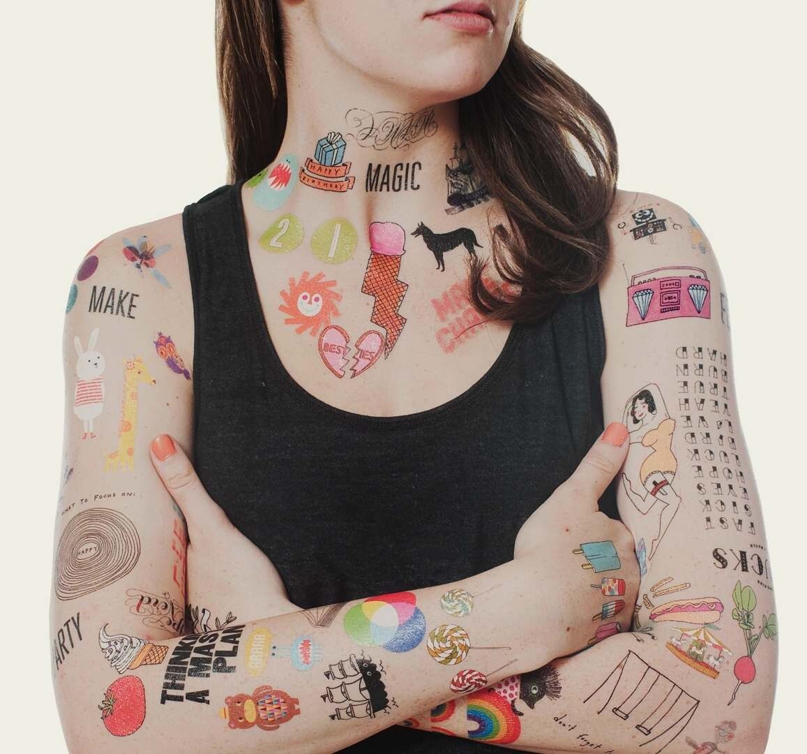 An early Tattly advertisement. (Courtesy Tina Roth Eisenberg)