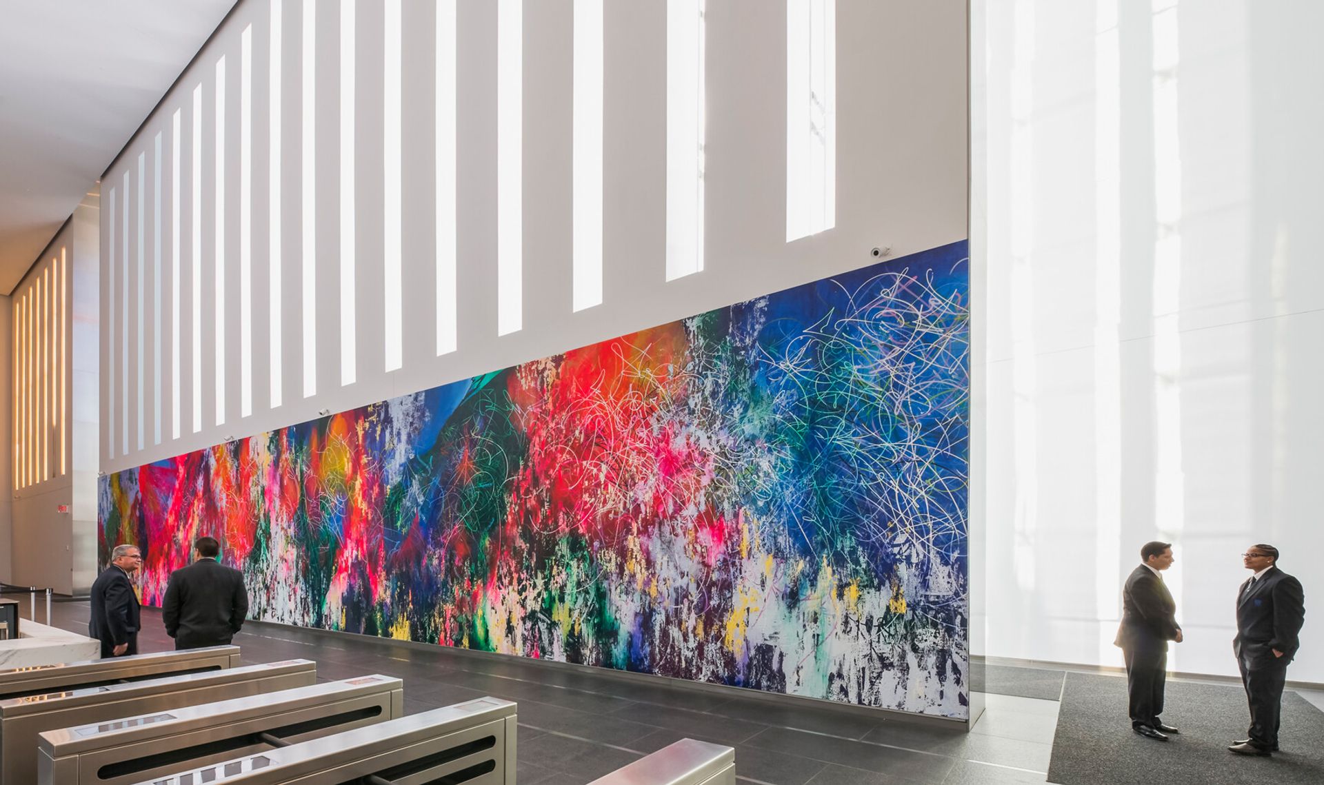 View of Parlá’s mural “One: Union of the Senses” (2014) at One World Trade Center. (Courtesy the artist)