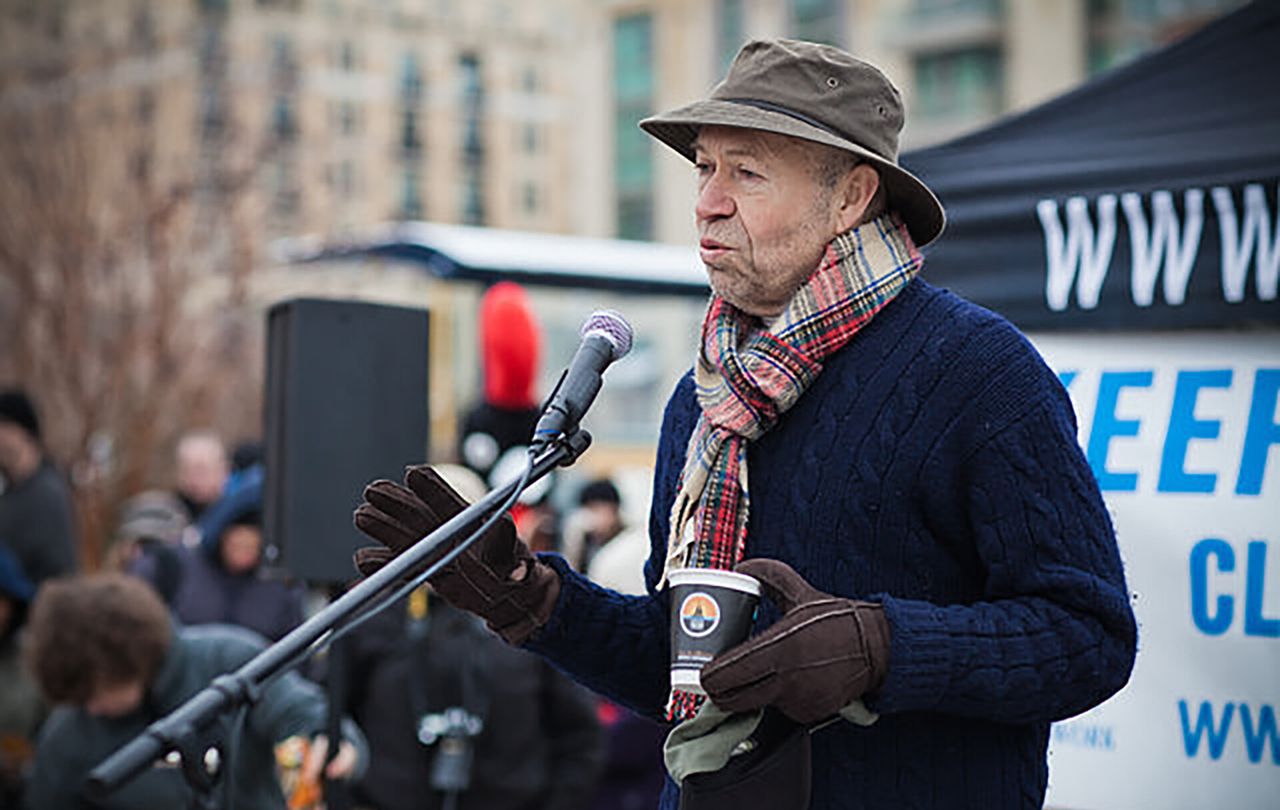Climate scientist Dr. James Hansen speaking at the CCAN (Chesapeake Climate Action Network) plunge, which raises awareness about global warming, with the aim to “Keep Winter Cold.” (Courtesy Chesapeake Climate Action Network. Photo: Josh Lopez)