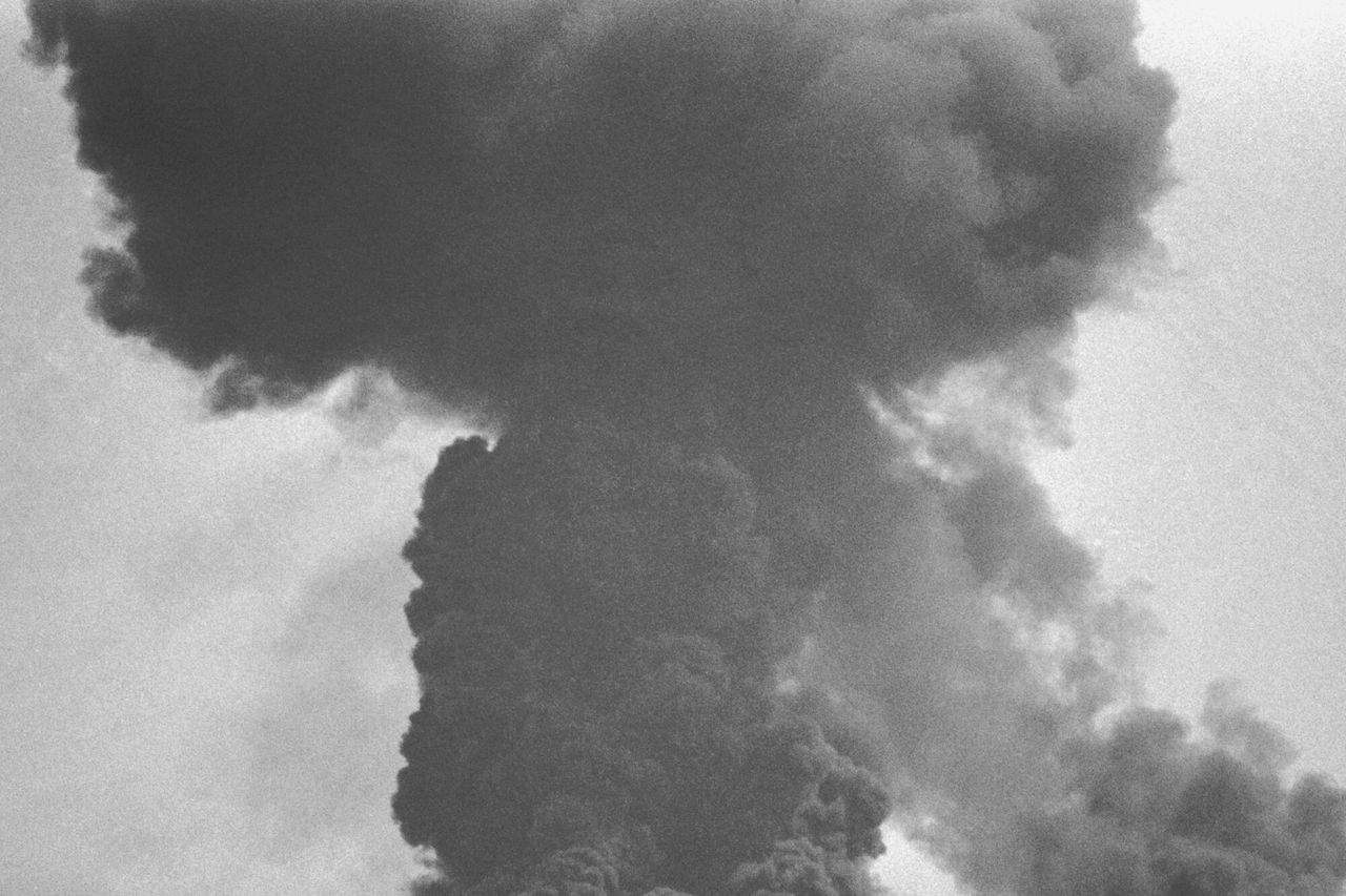 Photo of the crash-landing of United Airlines Flight 232, pulled from the Sioux City Journal archive. (Photo: Mark Fageol. Courtesy Sioux City Journal)