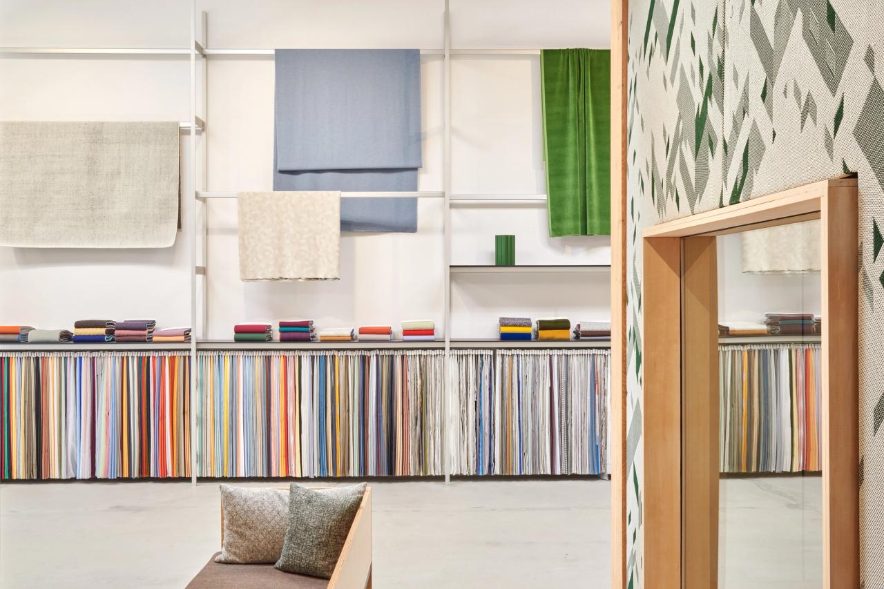 Kvadrat’s Los Angeles showroom, built on a concept that Ronan and Erwan Bouroullec created for Kvadrat’s flagship showrooms in Copenhagen and Stockholm. (Courtesy Kvadrat)