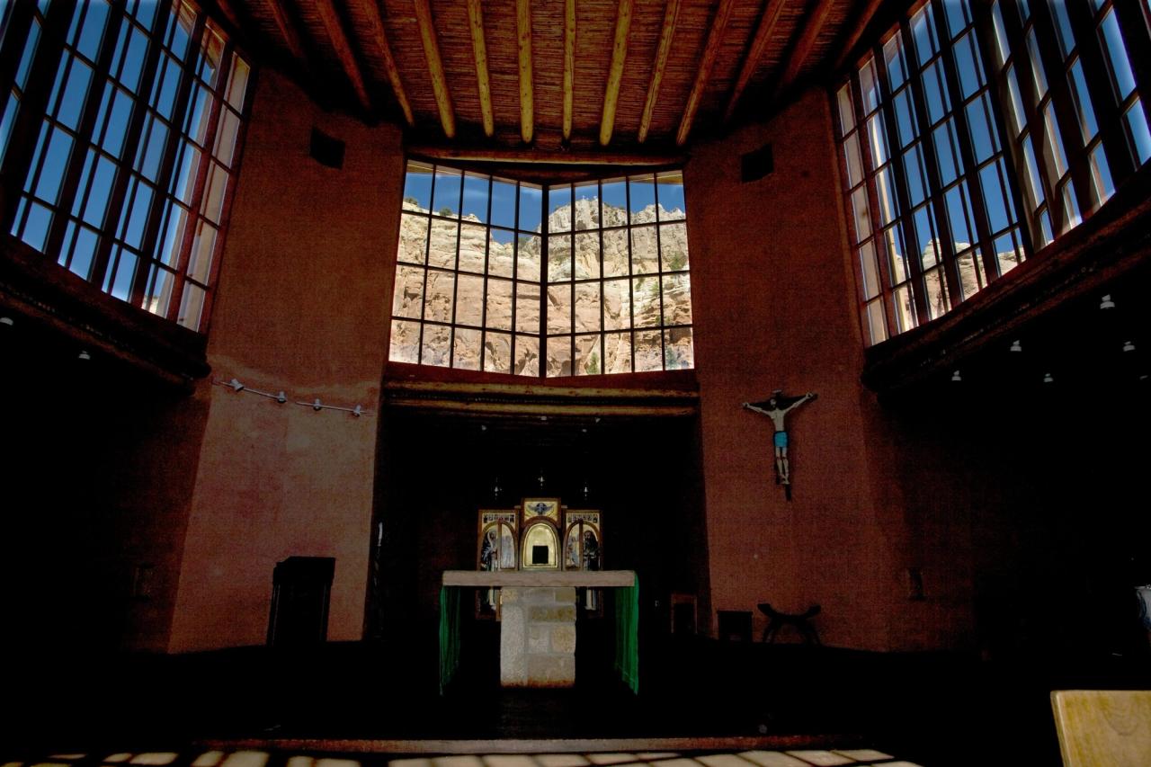 Interior view of Monastery of Christ in the Desert in Abiquiu, New Mexico, designed by George Nakashima in 1964. (Courtesy George Nakashima Woodworkers)