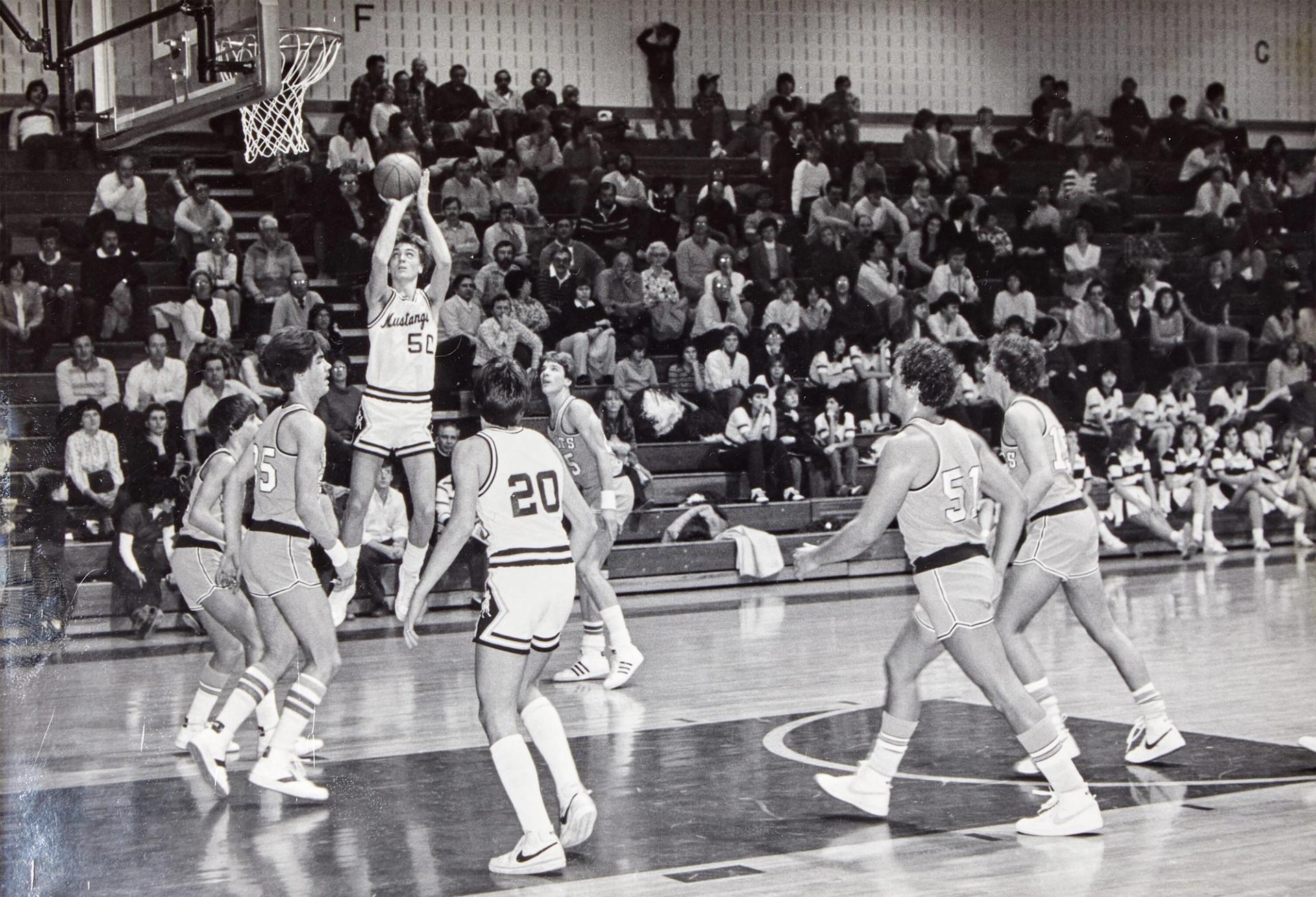 Hoke taking a shot at a high school basketball game in 1985. (Courtesy John Hoke)