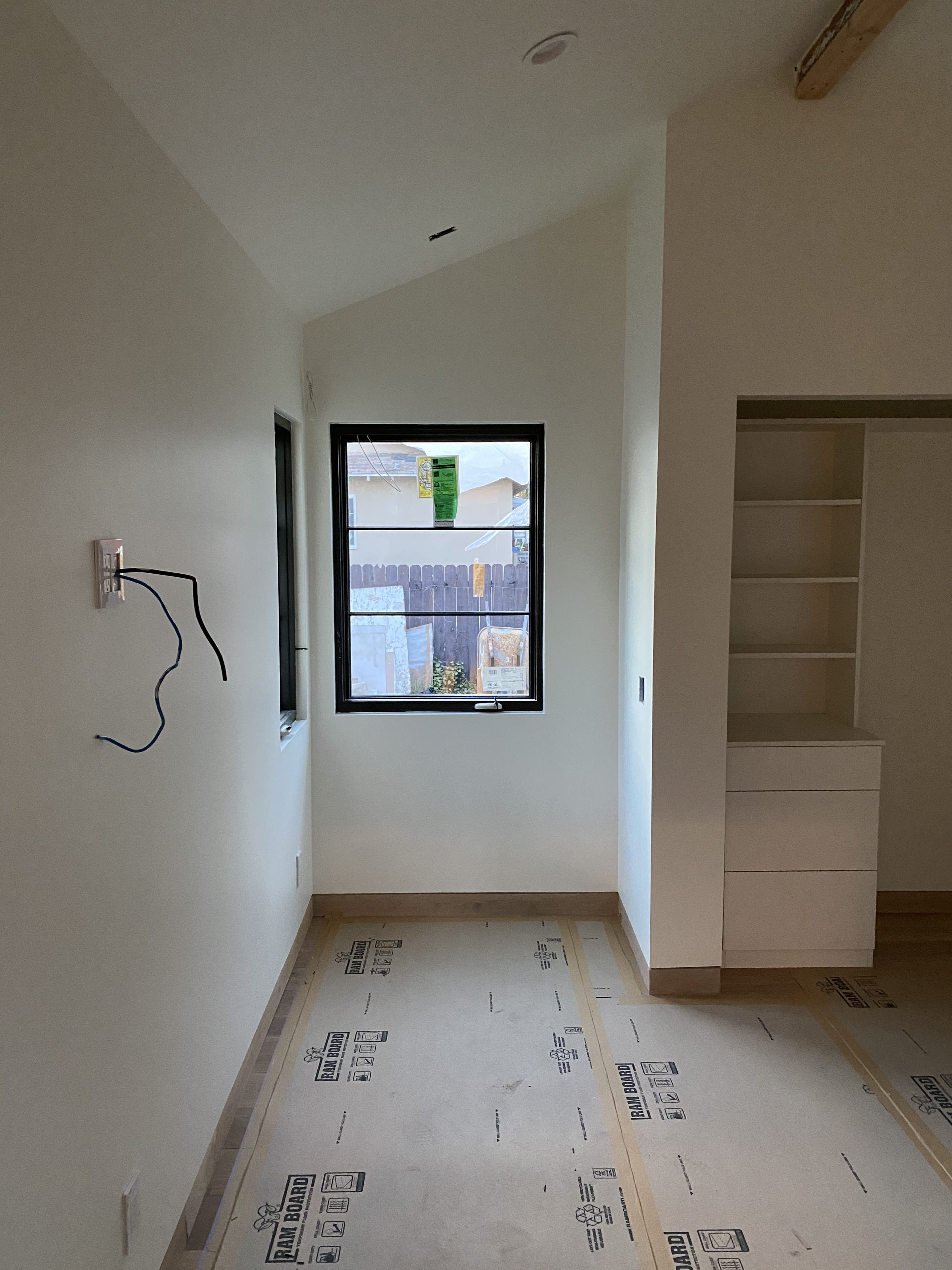 Vaulted bedroom ceiling