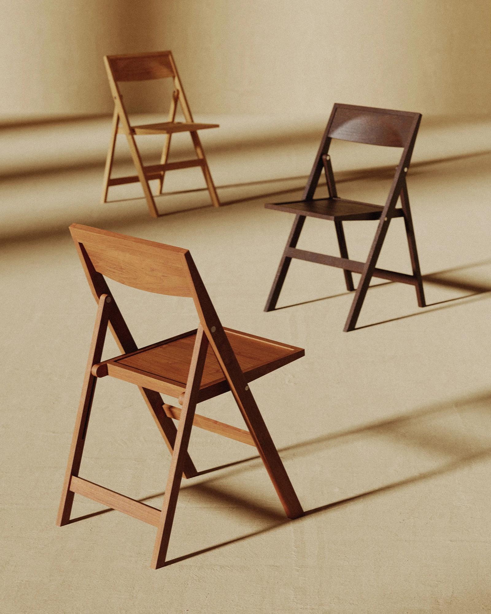 Frama folding chair in 3 finishes