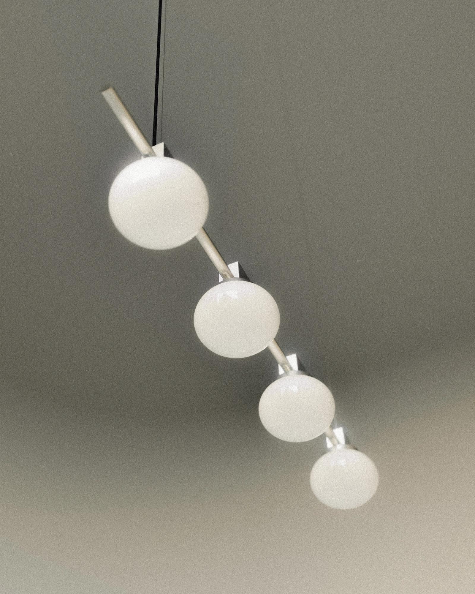 Ovoid Pendant Quadruple Frama