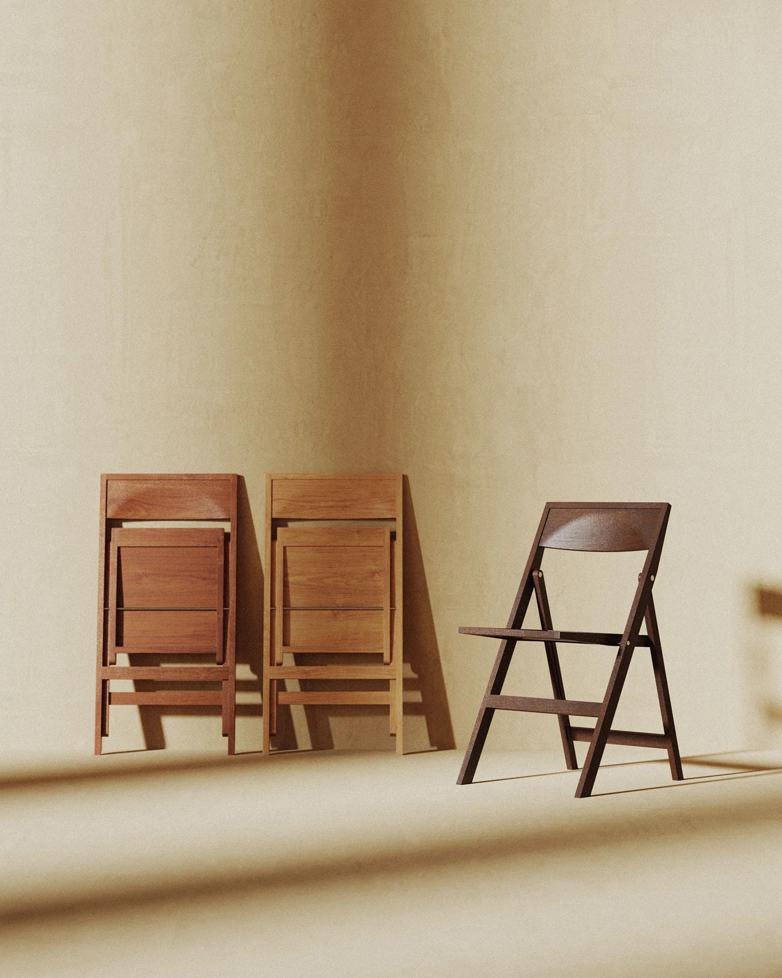 Frama folding chair in 3 finishes