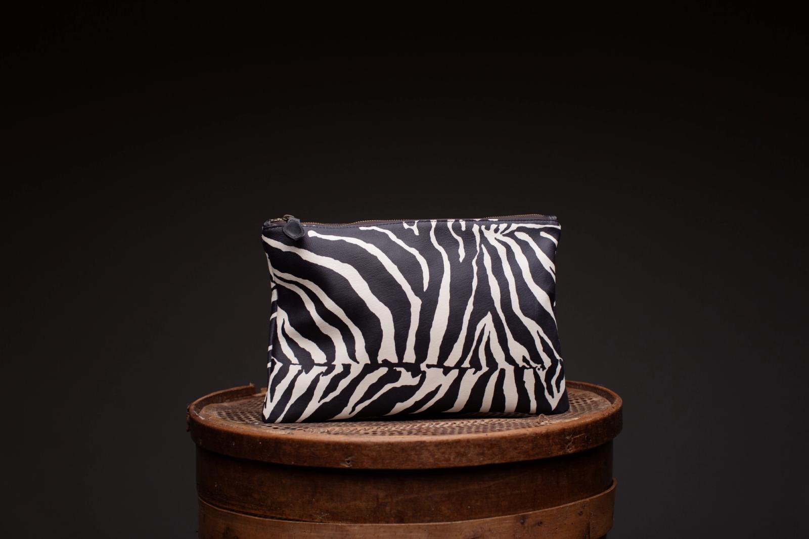 Clutch Zebra