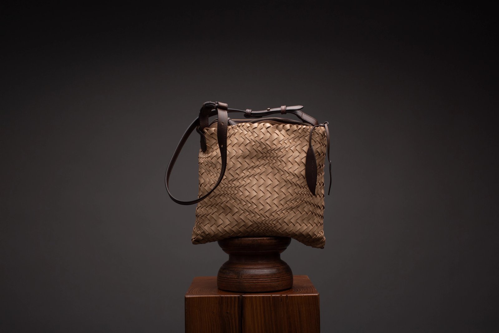 Crossover Light Brown