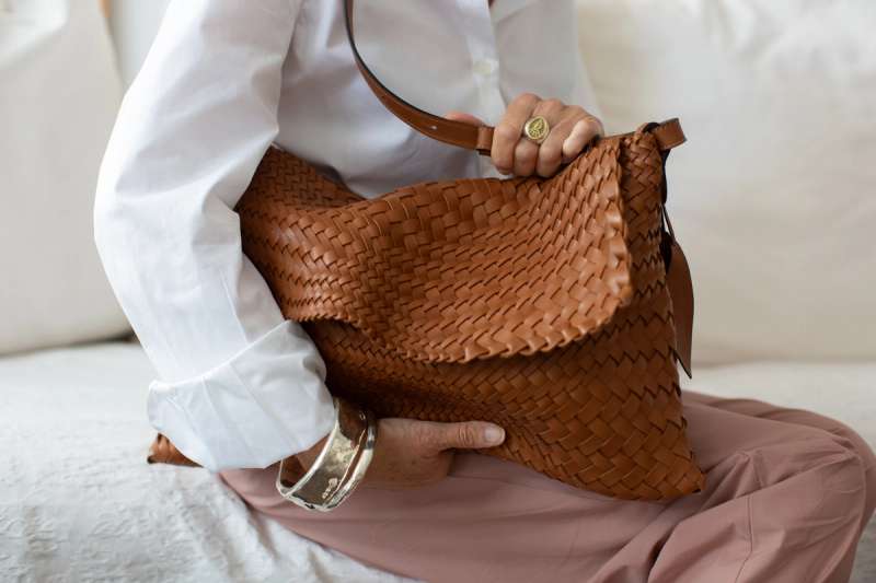Clutch Carrara