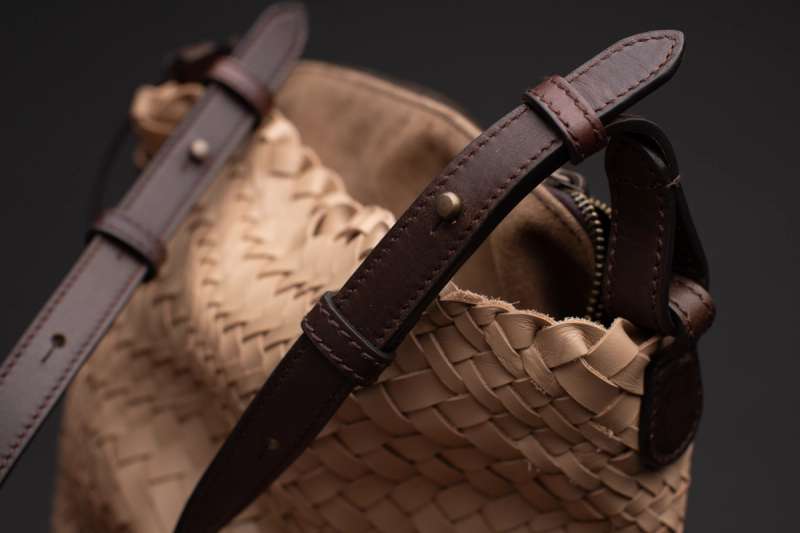 Crossover Light Brown