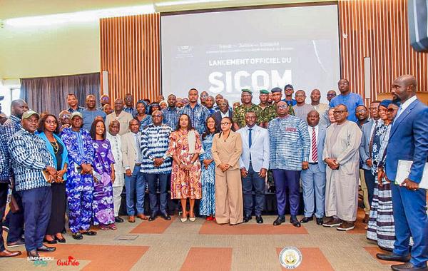 La Ministre de l'Économie et des Finances, Mariama Ciré Sylla, lors du lancement officiel de la plateforme numérique SICOM à Conakry.
