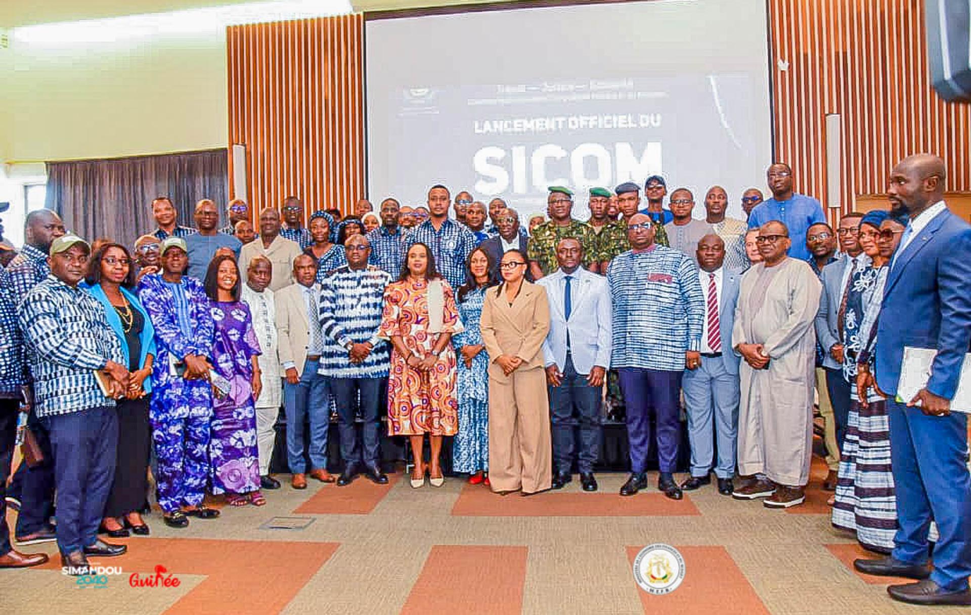 La Ministre de l'Économie et des Finances, Mariama Ciré Sylla, lors du lancement officiel de la plateforme numérique SICOM à Conakry.