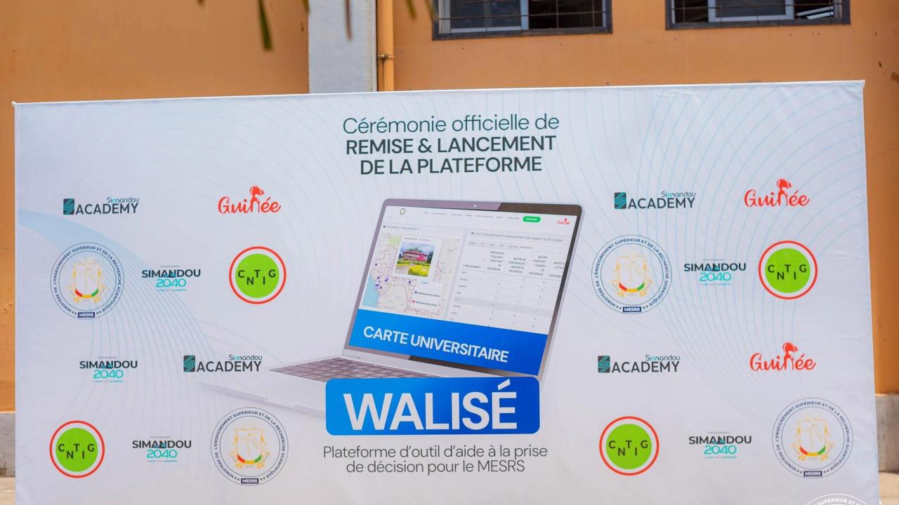 Lancement officiel de la plateforme WALISÉ à l’Université Gamal Abdel Nasser de Conakry par le MESRS